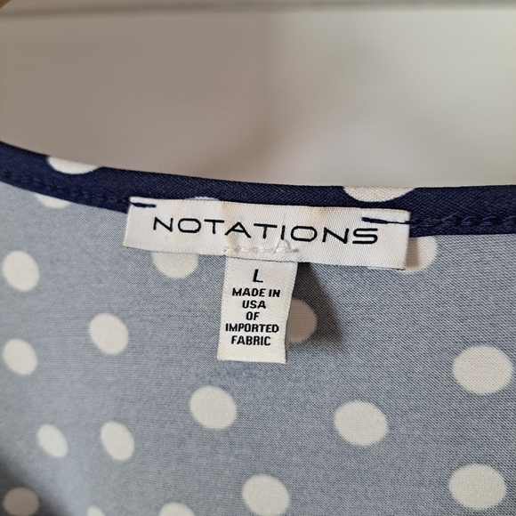 Notations | Blue & white polka dot with metal chain detail cropped sleeves - Picture 9 of 10